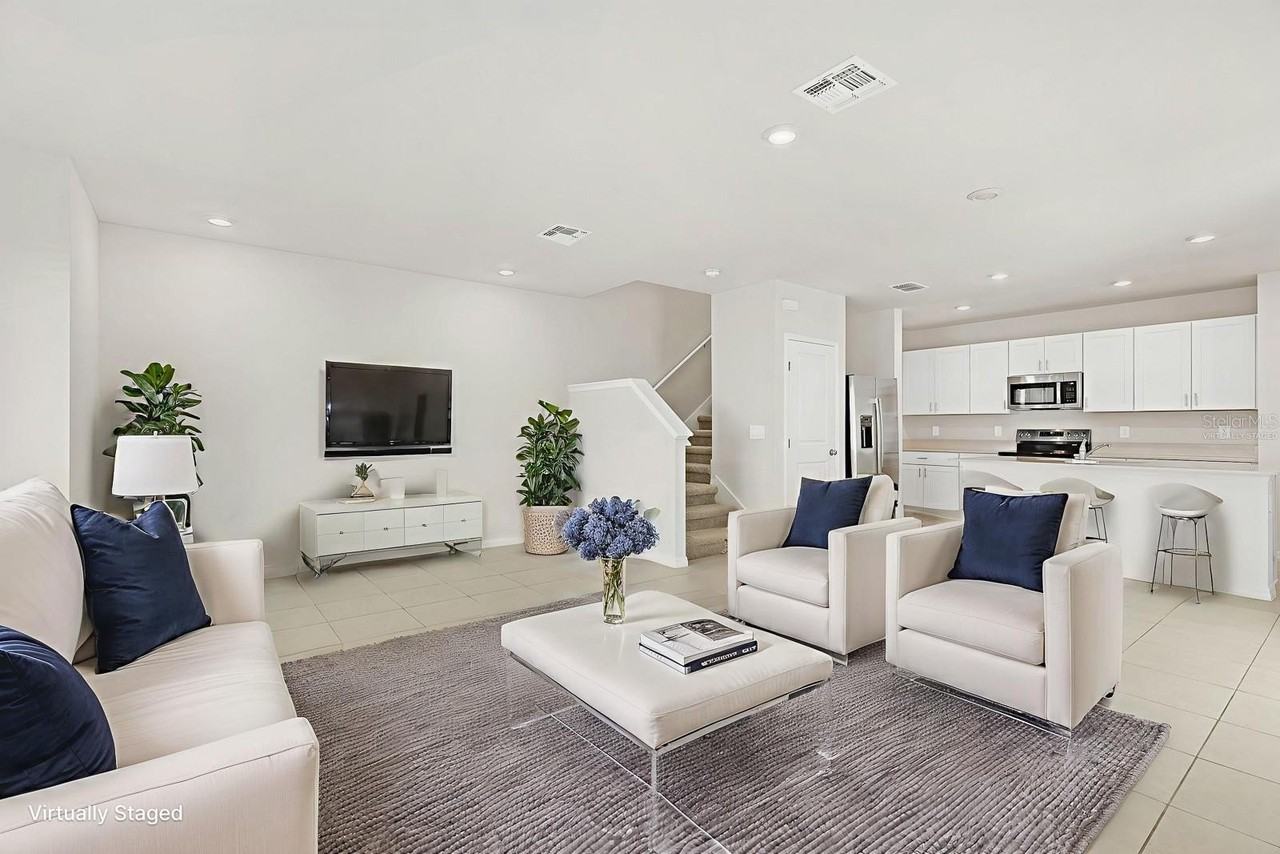 10537 Sage Canyon Dr - Photo 6 of 29