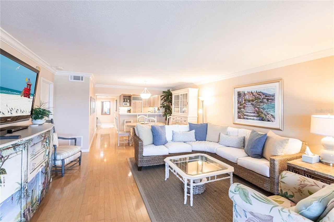 1055 W Peppertree Dr #703AA - Photo 6 of 27