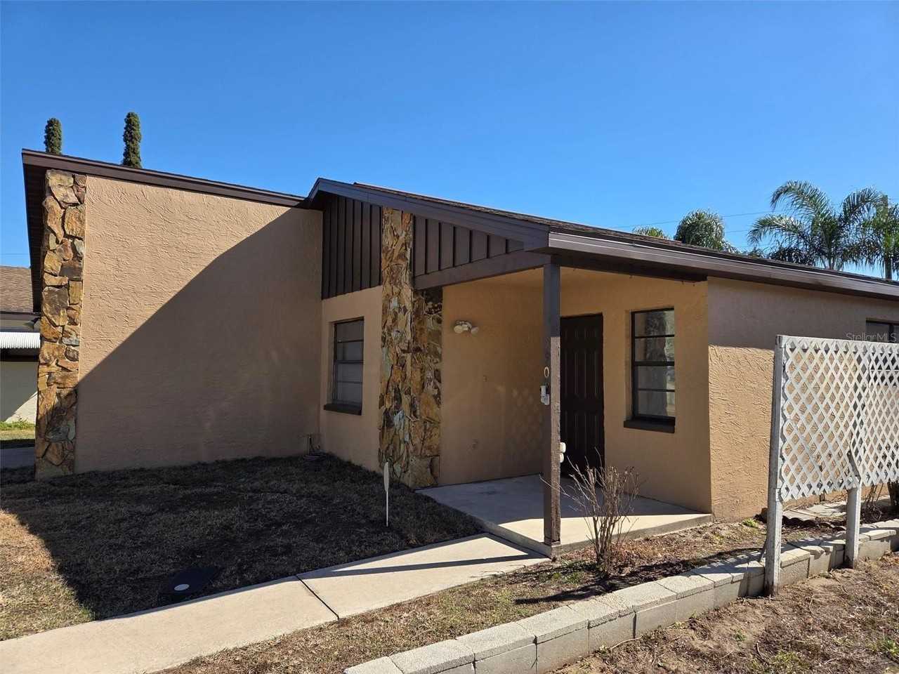 5908 Forest Ln - Photo 3 of 15