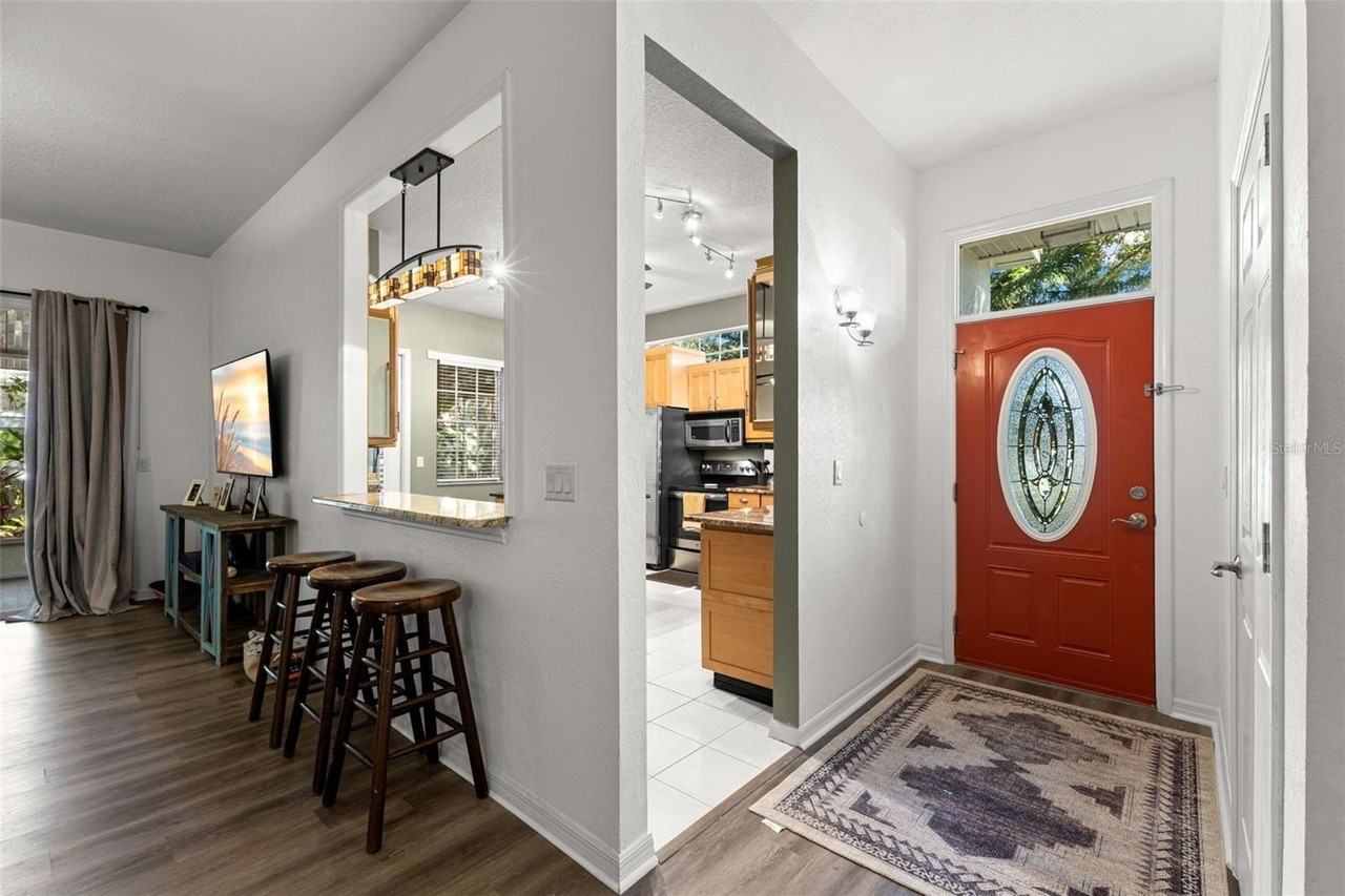 1717 Arabian Ln - Photo 5 of 50