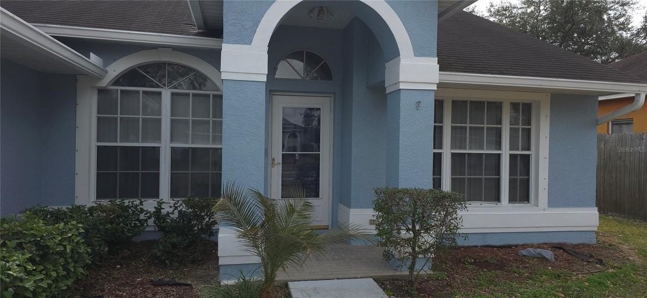 11541 Wellman Dr - Photo 2 of 17