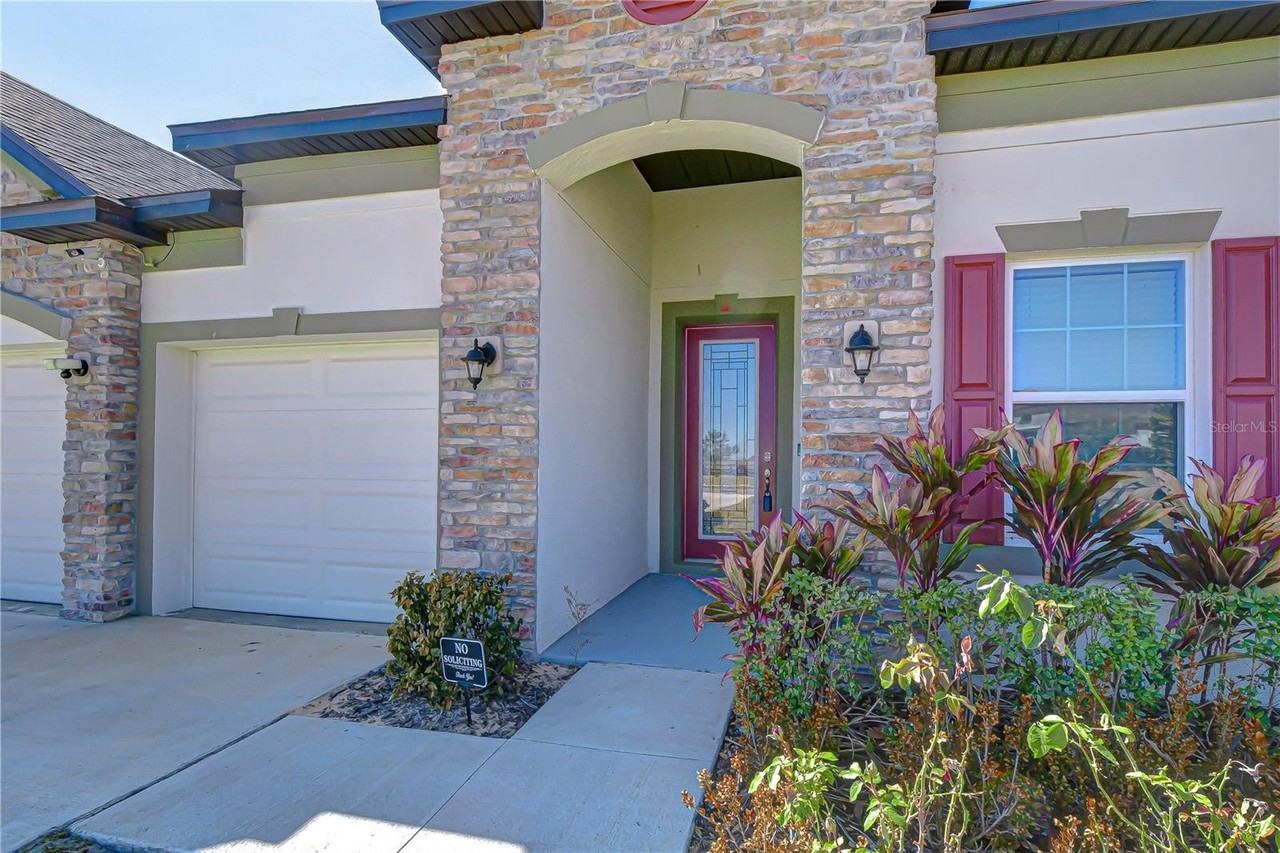 10027 Dolphin Gull Cir - Photo 4 of 50