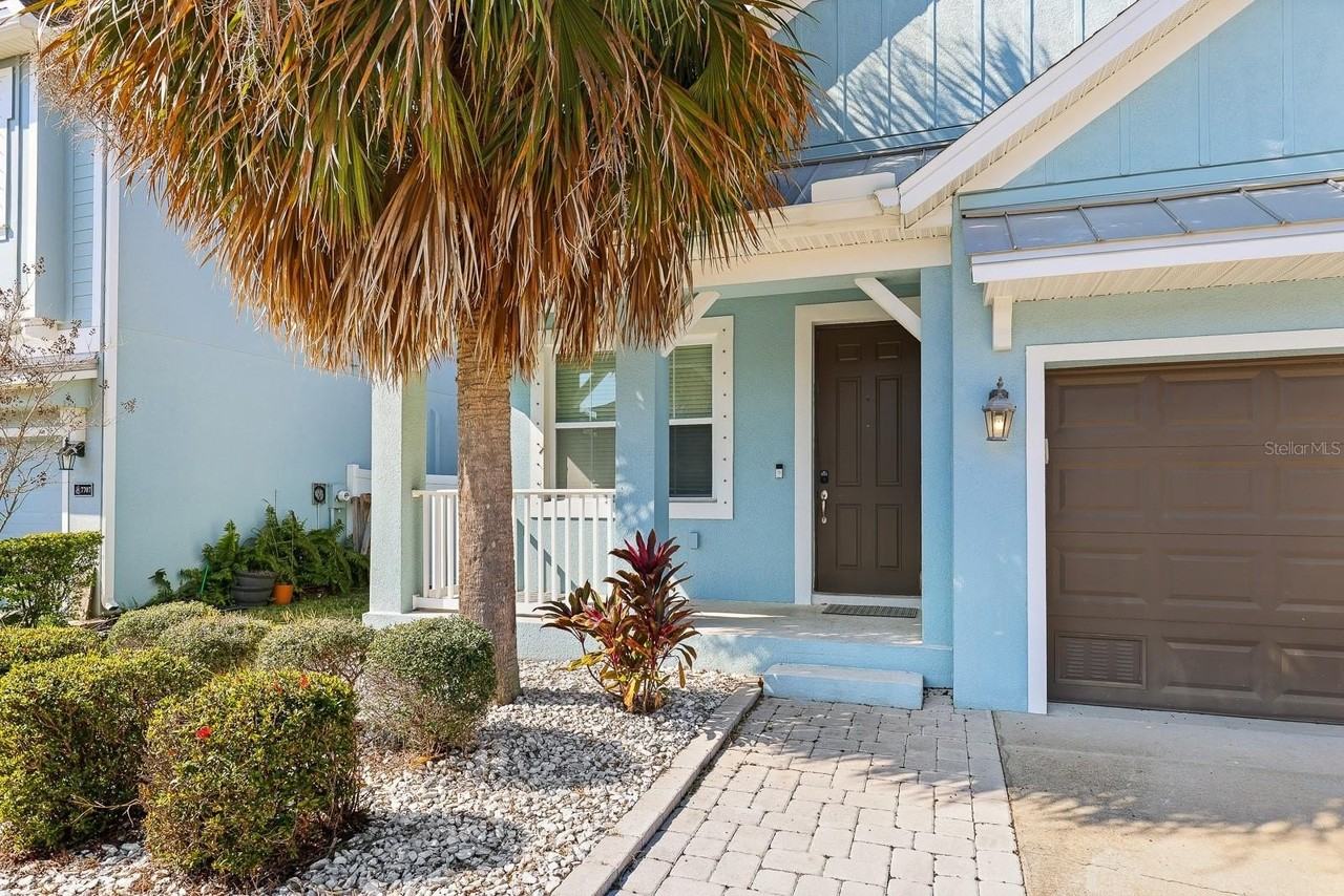 7705 S Fitzgerald St - Photo 2 of 29