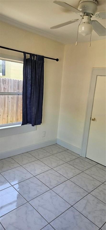 1610 27th Ave N - Photo 5 of 8