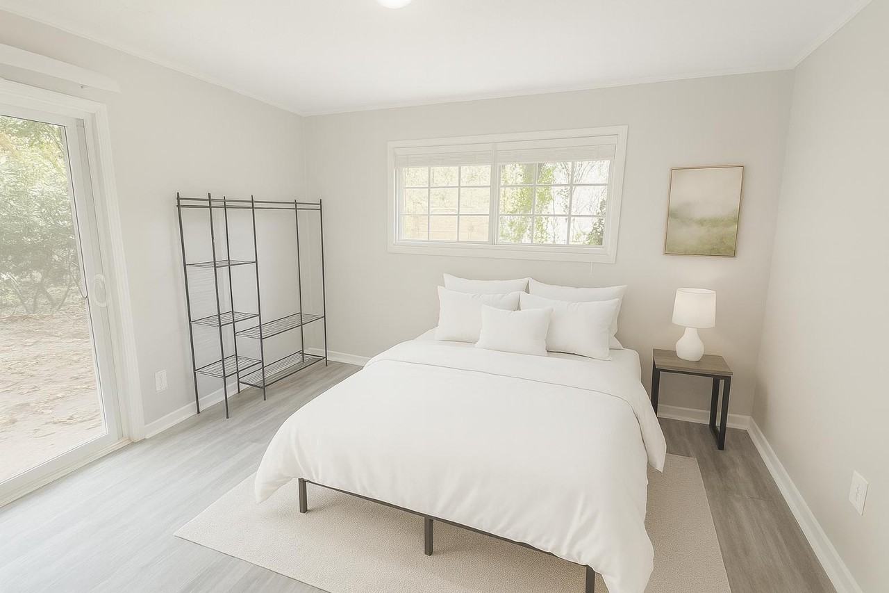 Hedgewood Dr Nw - Photo 3 of 5