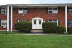 5 Wildwood Dr Apt 12c #12C - Photo 1 of 1