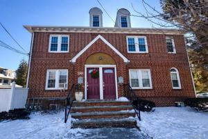 featured image of 21406 36th Ave Apt 2 #2