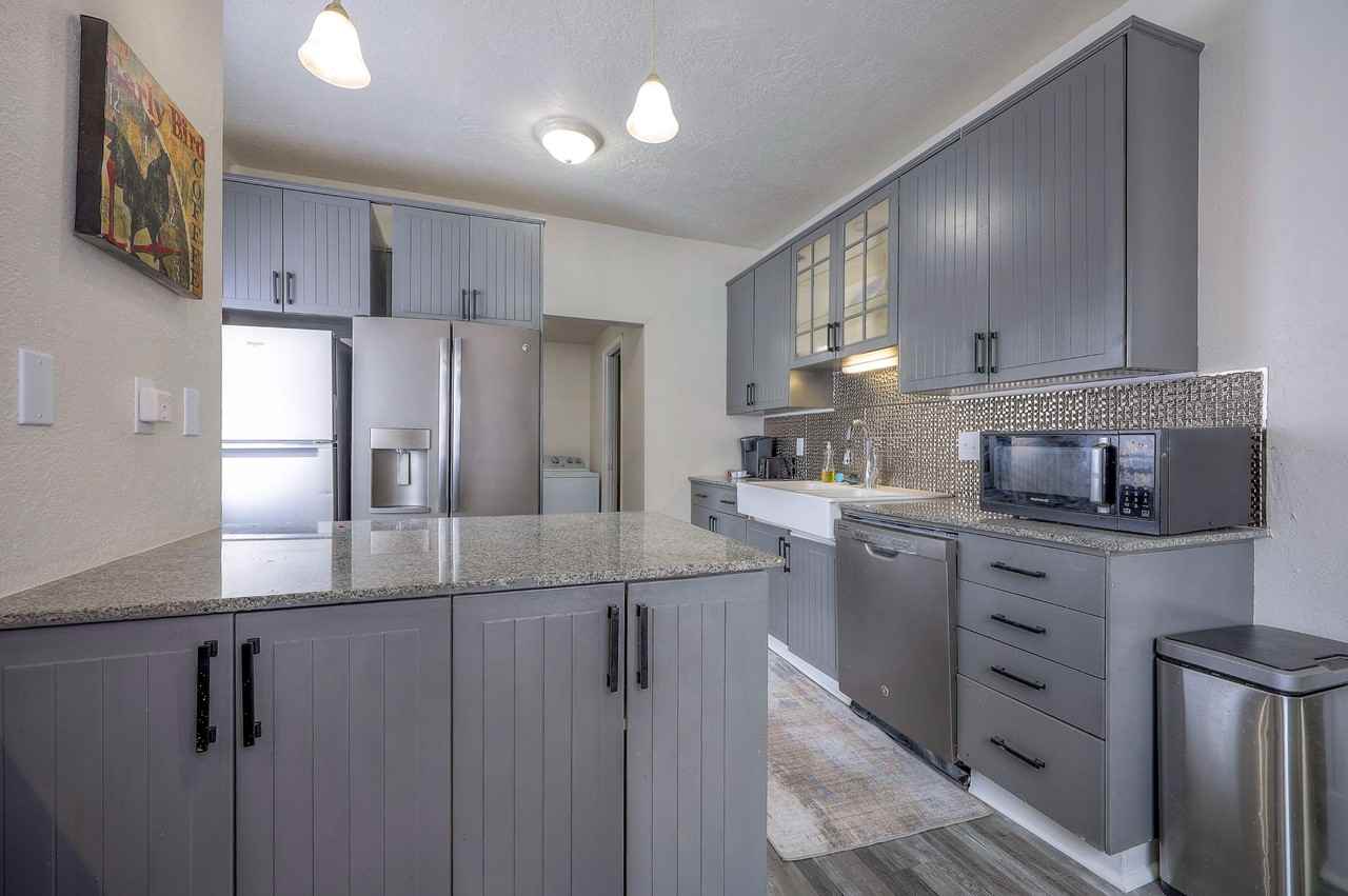 E 28th St - Photo 6 of 18