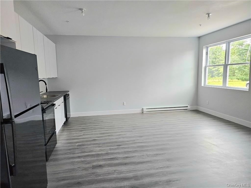 11 Orange Ln Apt 10 #10 - Photo 7 of 15