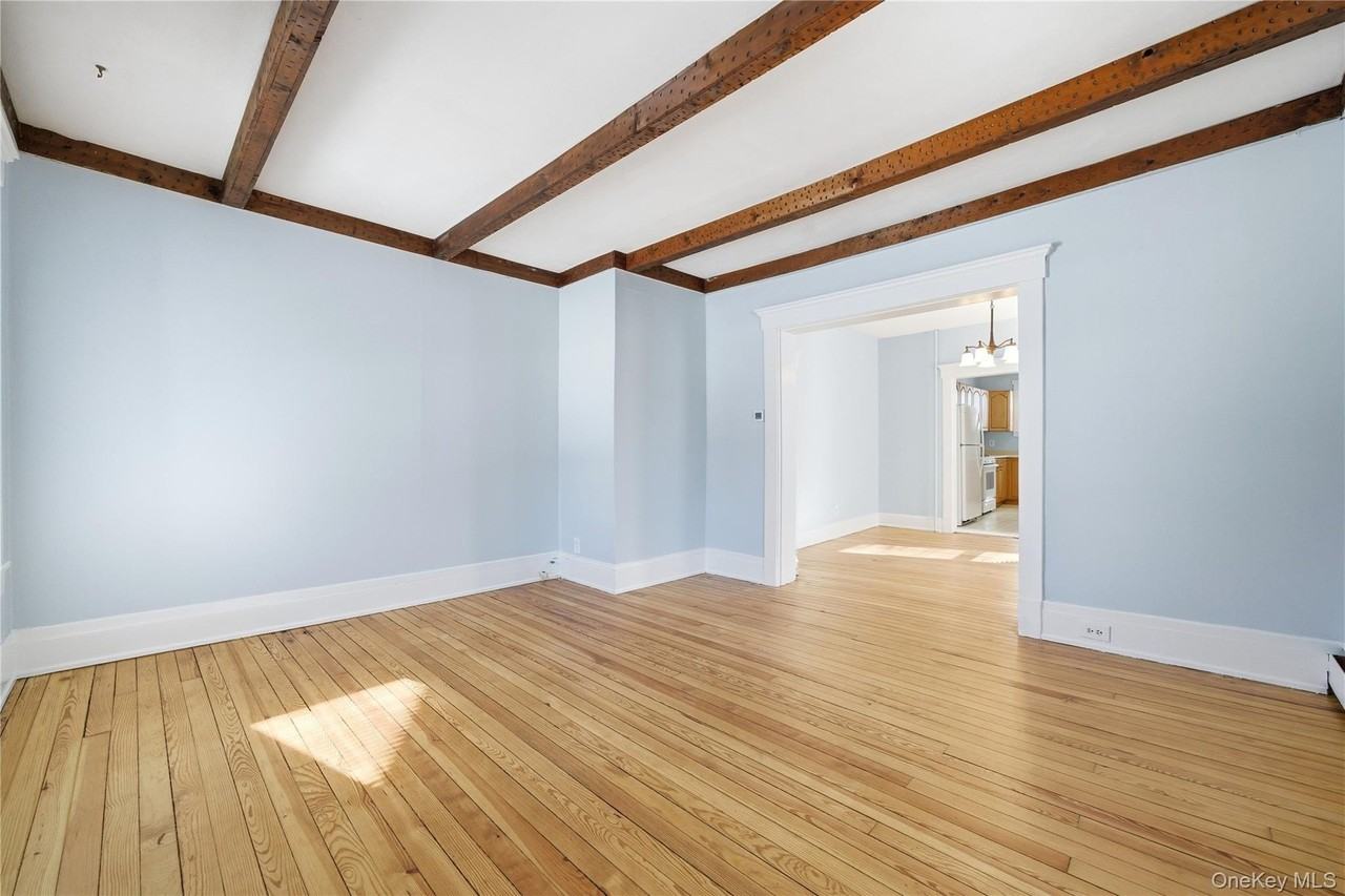 163 Ketcham Ave - Photo 5 of 24