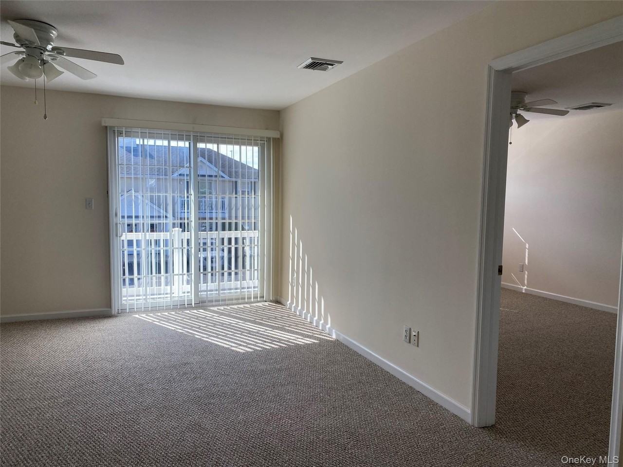 7 Dominick Ct - Photo 4 of 8