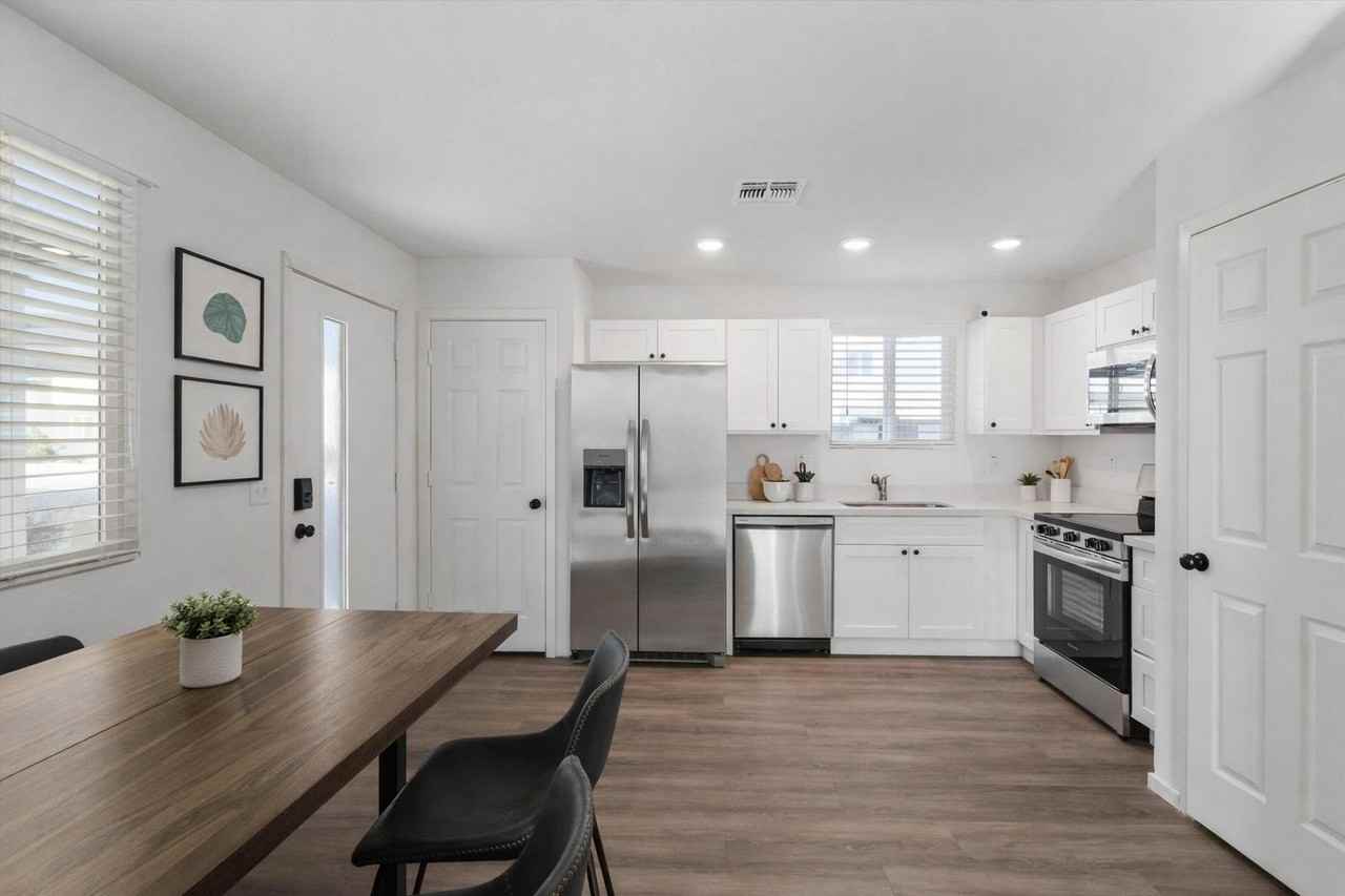 S 12th St - Photo 2 of 5