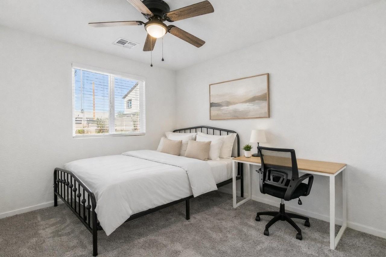 S 12th St - Photo 4 of 5