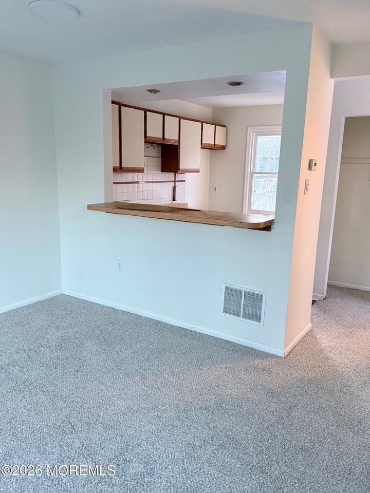 1511 Railroad Ave Unit 100 #100 - Photo 6 of 42