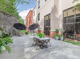 featured image of Chateau Dr Se