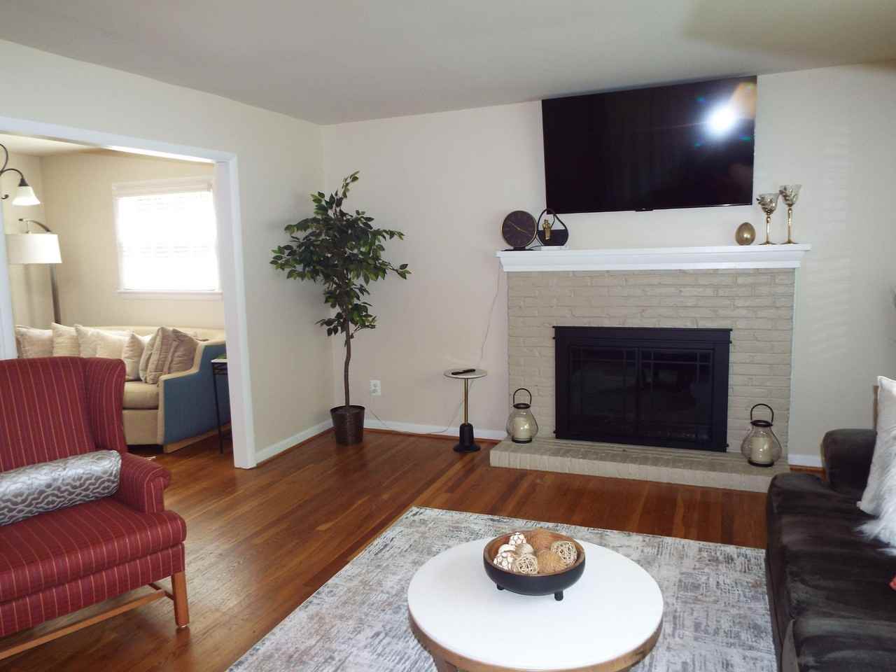 Peacock Ave - Photo 5 of 35