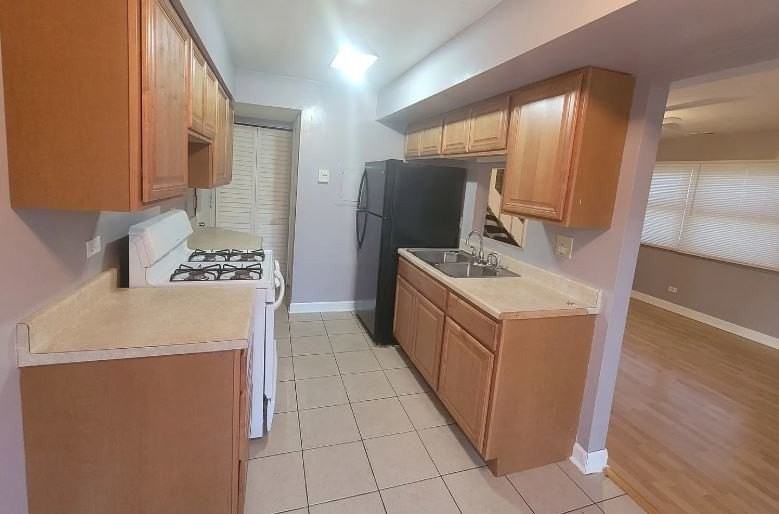 189 Robert Ct Unit C #C - Photo 3 of 9