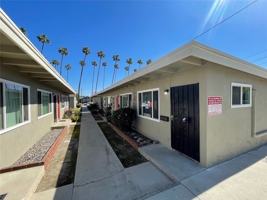 featured image of 1015 N Azusa Ave #06