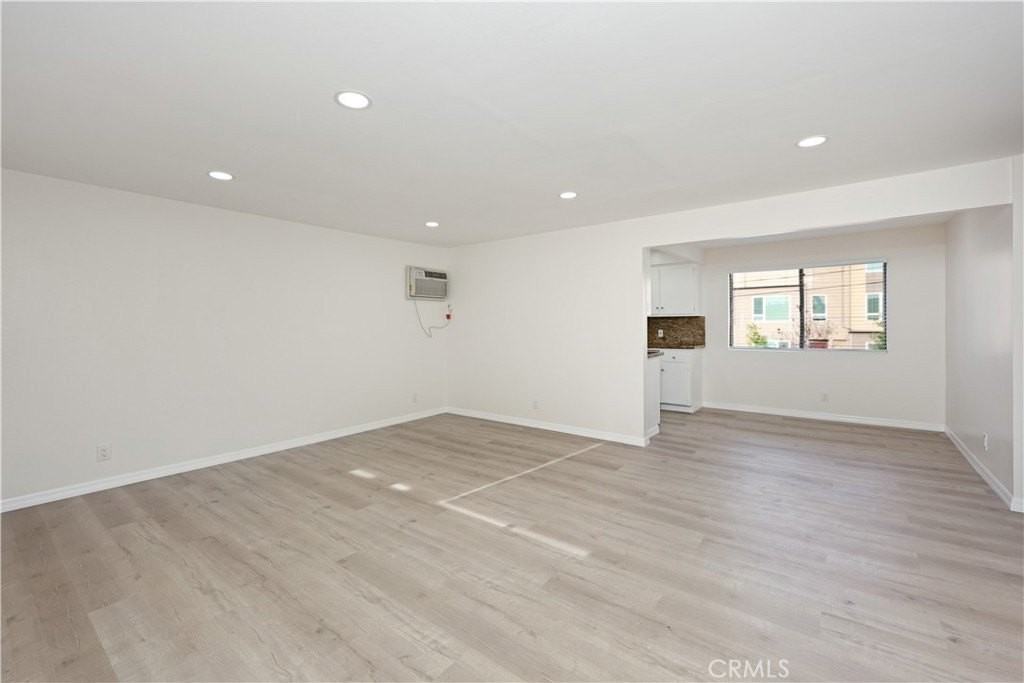 10612 Parrot Ave #201 - Photo 4 of 21