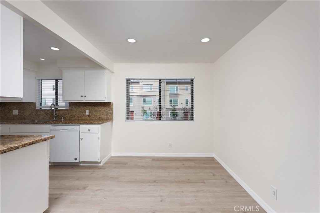 10612 Parrot Ave #201 - Photo 6 of 21