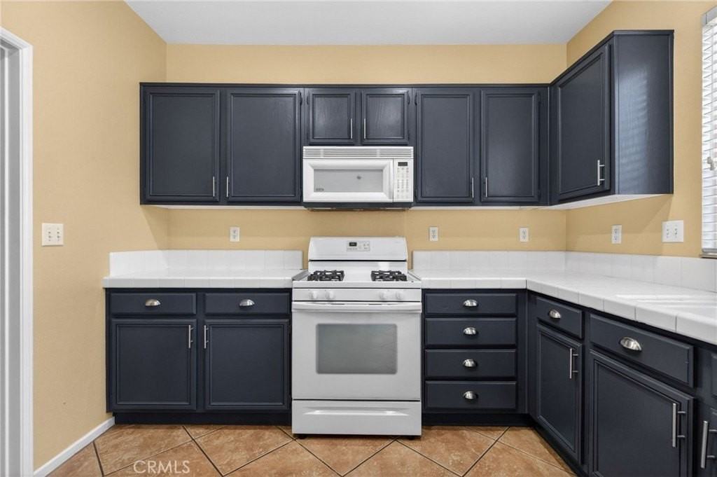 3958 Barbury Palms Way - Photo 3 of 35