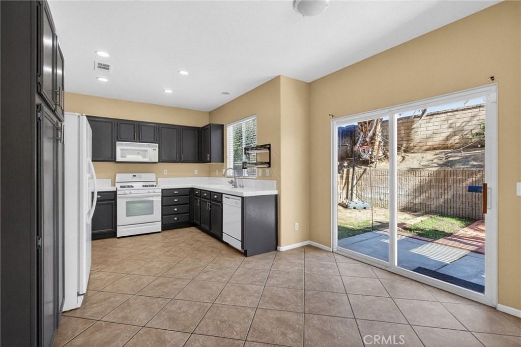 3958 Barbury Palms Way - Photo 6 of 35