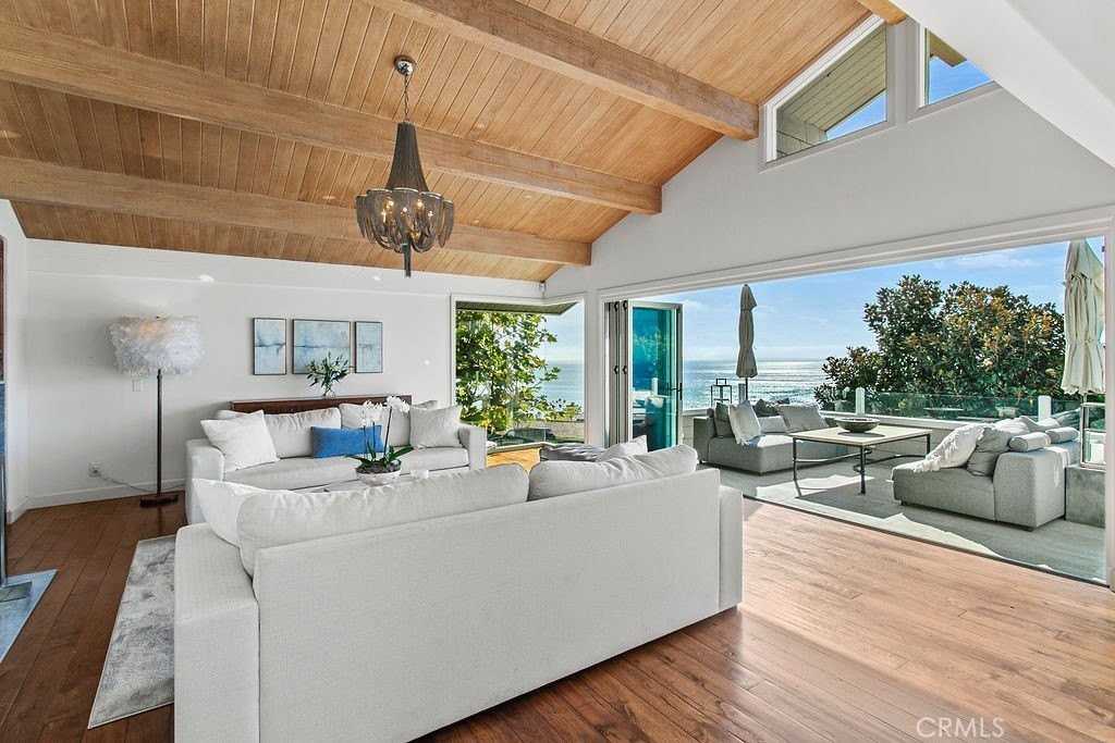 1010 Emerald Bay - Photo 2 of 50