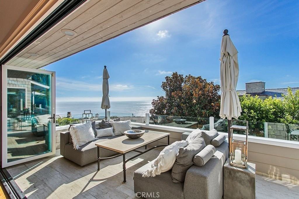 1010 Emerald Bay - Photo 7 of 50