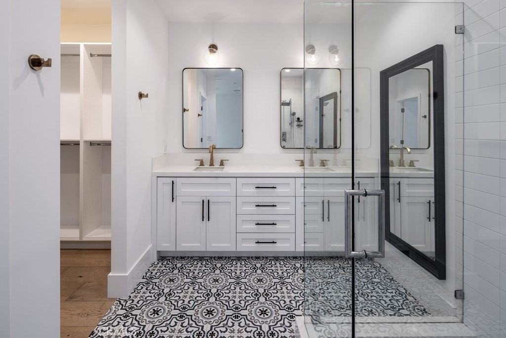 616 Acacia .5 - Photo 5 of 10