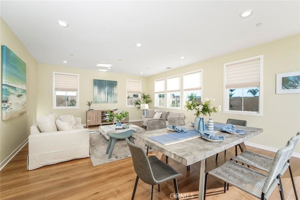 25948 Meadow Dr - Photo 4 of 50