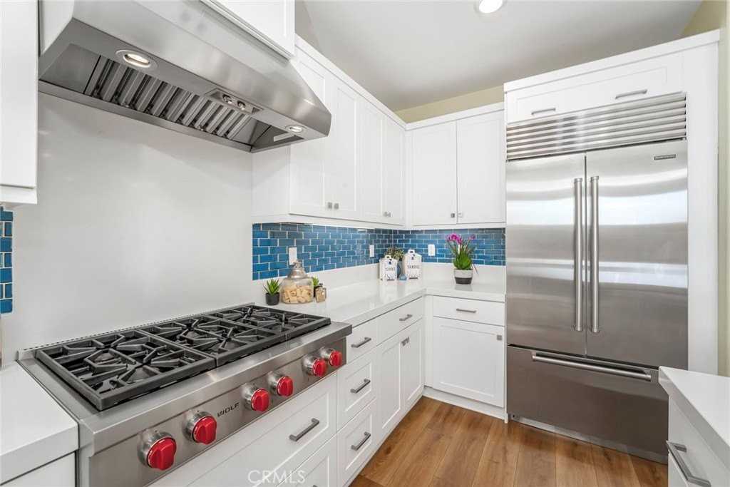 25948 Meadow Dr - Photo 7 of 50