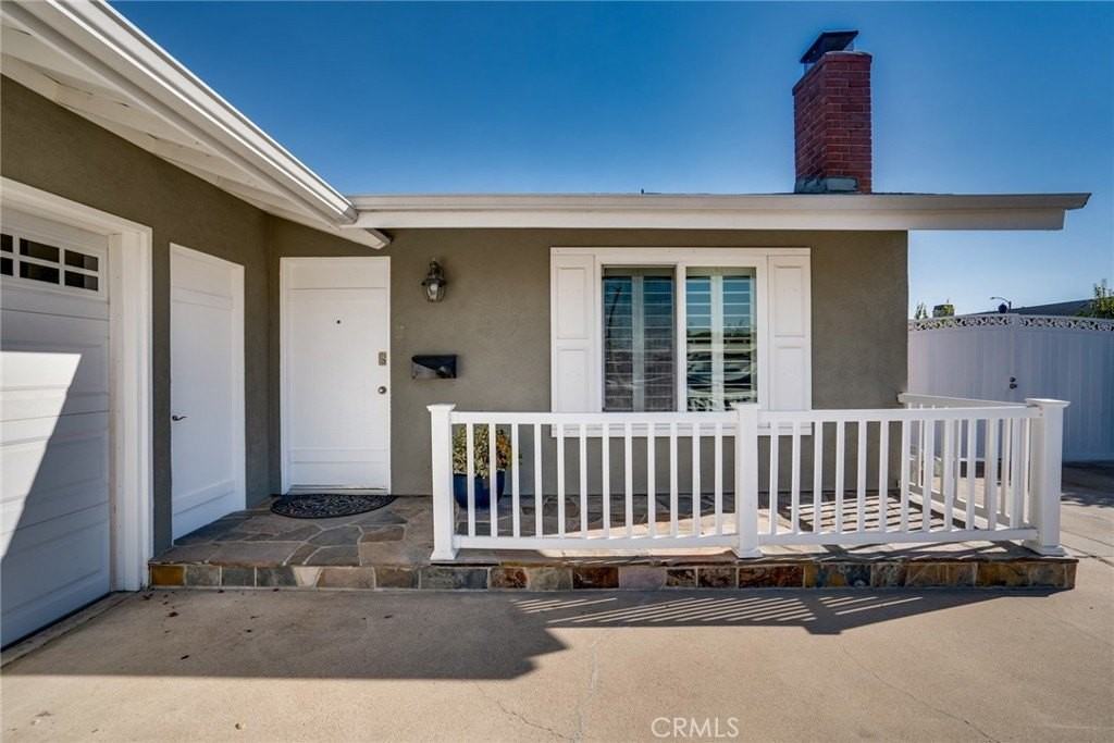 6612 Kirklund Cir - Photo 5 of 50