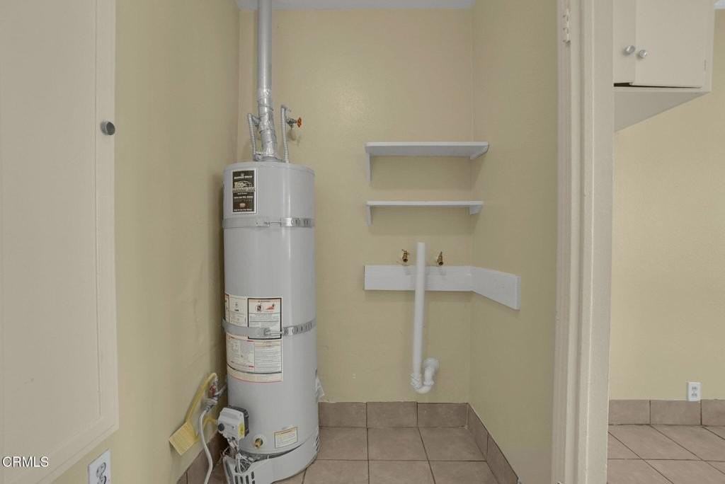 438 S Fremont Ave #A - Photo 6 of 18