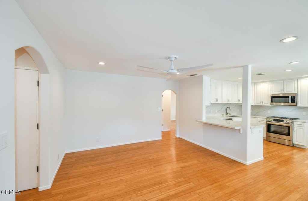 630 N Niagara St - Photo 5 of 27