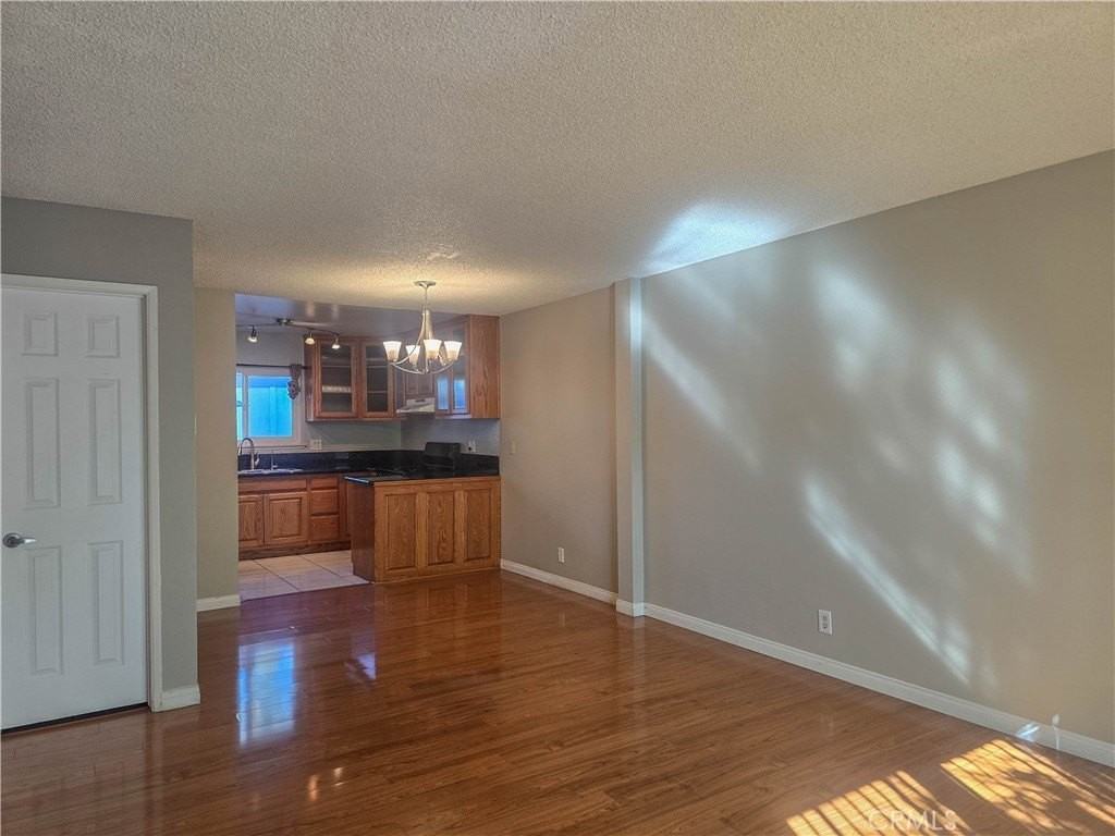 4822 Argyle Dr - Photo 2 of 10