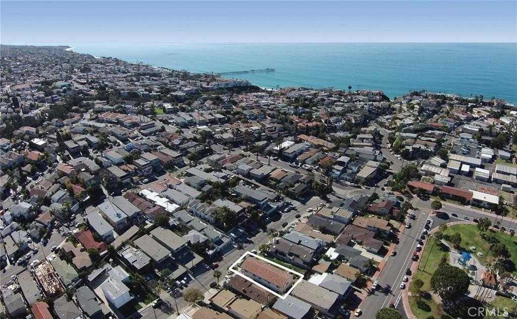 138 W Canada #A - Photo 2 of 43