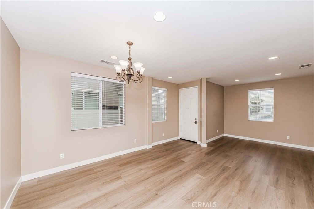 16 Cannery - Photo 7 of 37