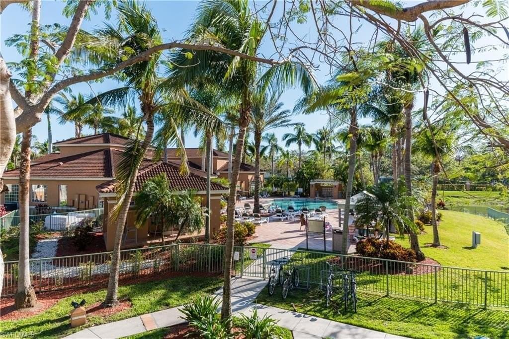 1230 Wildwood Lakes Blvd Apt 105 #105 - Photo 6 of 19