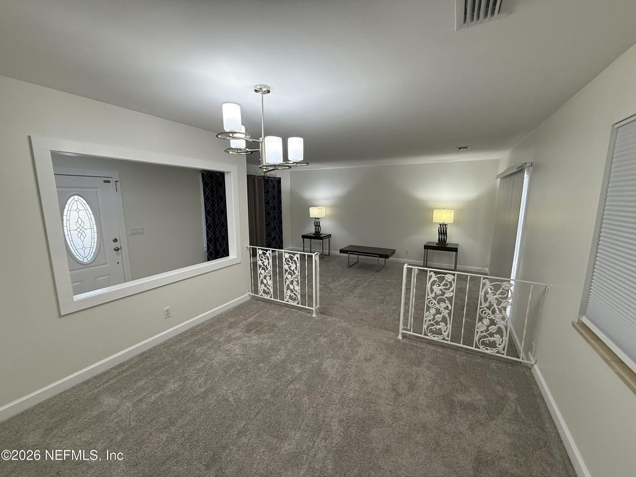 1324 Grandview Dr - Photo 7 of 19