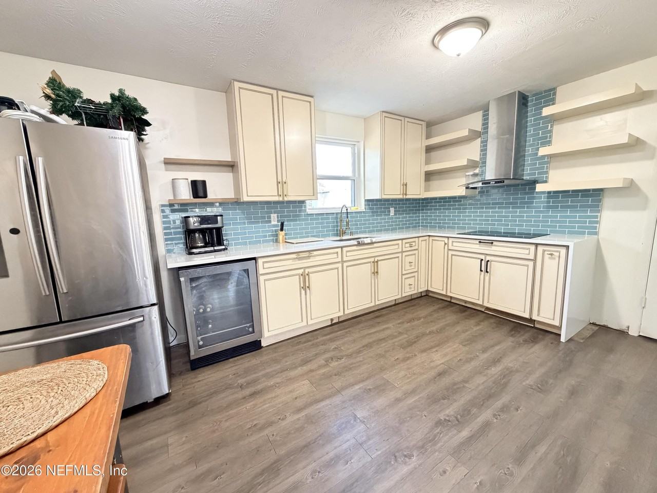 5013 Chivalry Dr - Photo 5 of 15