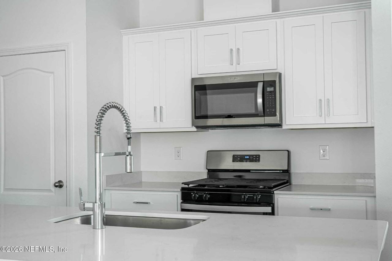 342 Rio Salado Rd - Photo 6 of 31