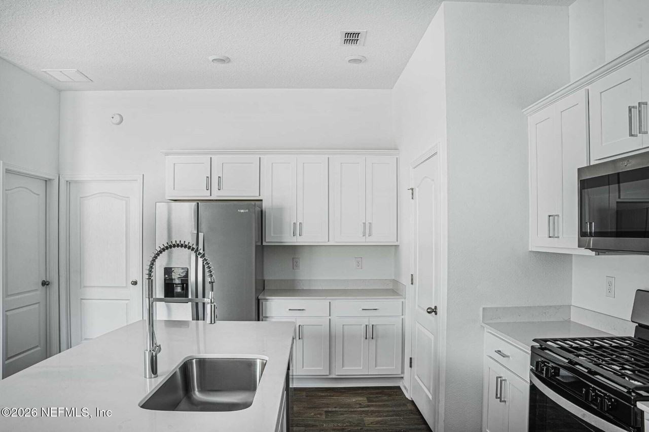 342 Rio Salado Rd - Photo 7 of 31