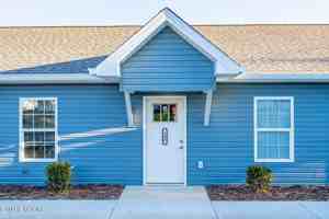 featured image of 106 E Maire Ave