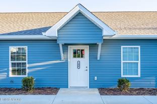 106 E Maire Ave - Photo 1 of 1