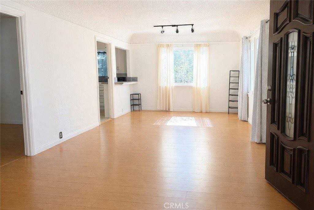 1238 N Gardner St - Photo 2 of 14