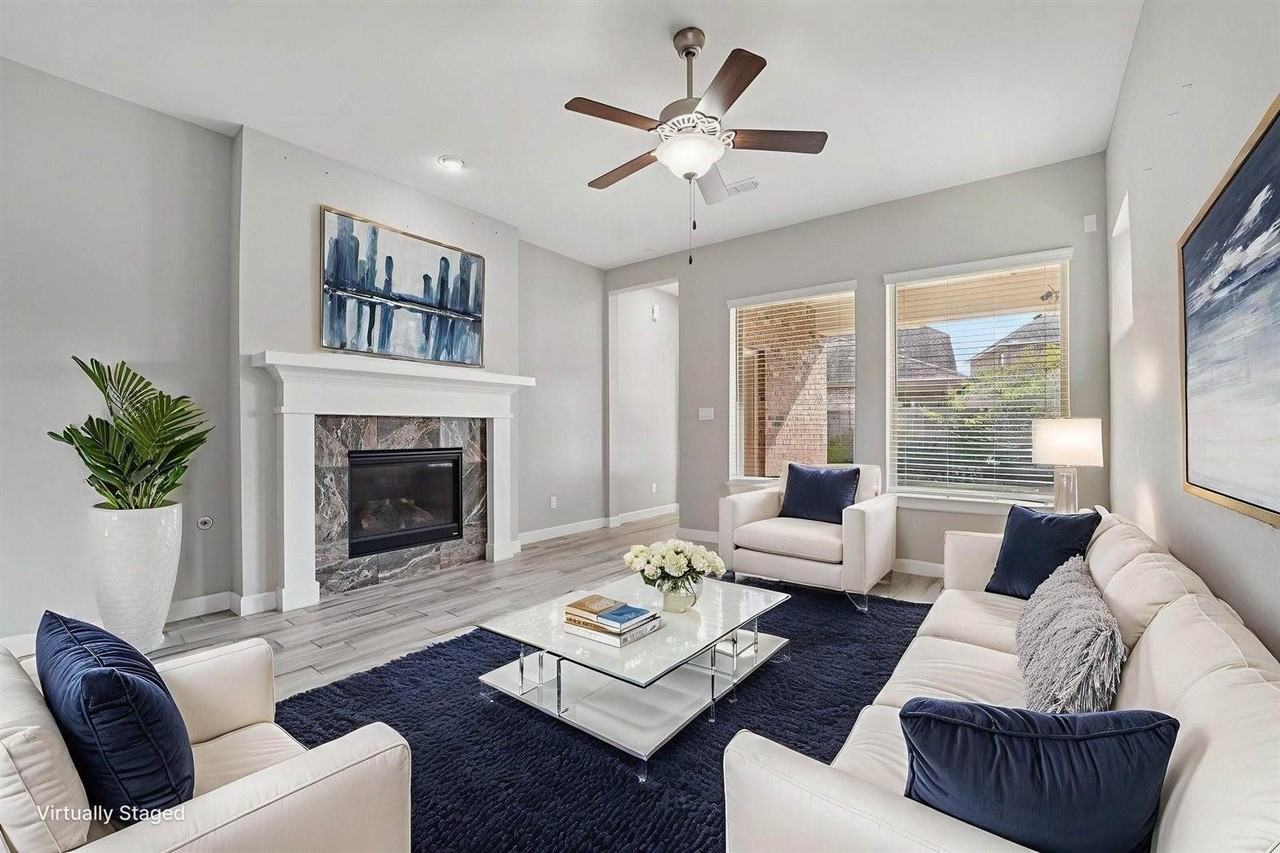 19751 Shinnery Ridge Ct - Photo 2 of 43