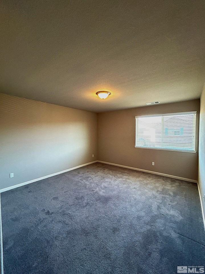 3675 Coastal St - Photo 7 of 12