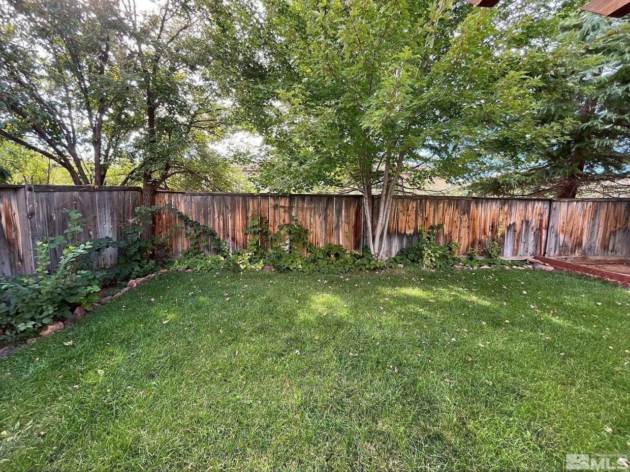 2551 Roman Dr - Photo 4 of 26