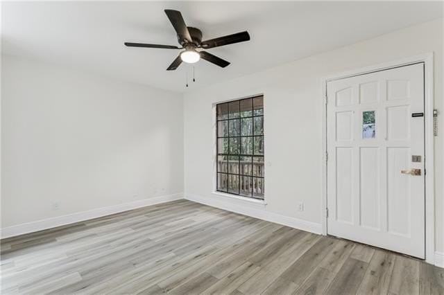 124 Walnut St - Photo 4 of 14