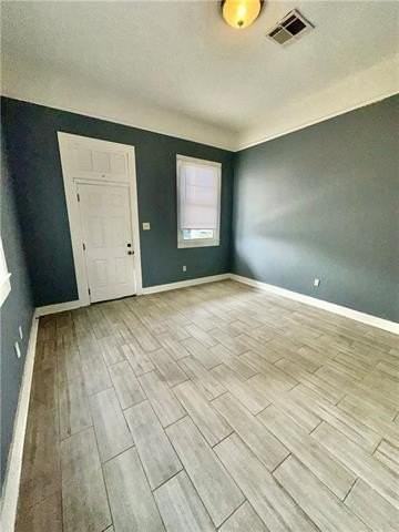 455 Avenue A - Photo 4 of 7